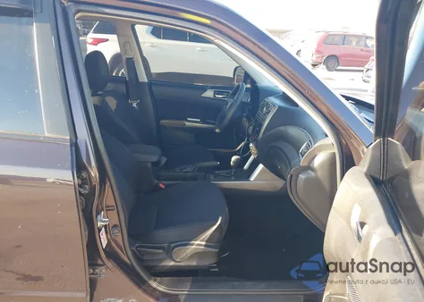 2013 Subaru Forester 2.5X Premium из США, поврежденный, VIN JF2SHADCXDH433314